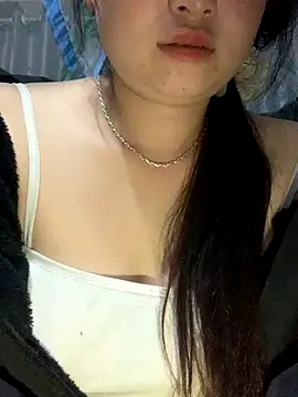 Snapshot of Anna-sexyy chatting on 12.19.25 Anna-sexyy online show from 12.19.25