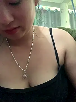 Snapshot of Anna-sexyy chatting on 12.20.25 Anna-sexyy online show from 12.20.25