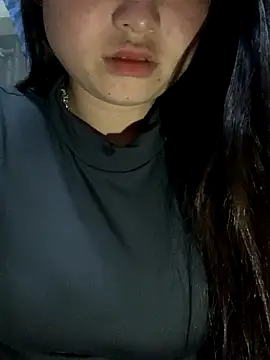 Snapshot of Anna-sexyy chatting on 12.21.25 Anna-sexyy online show from 12.21.25