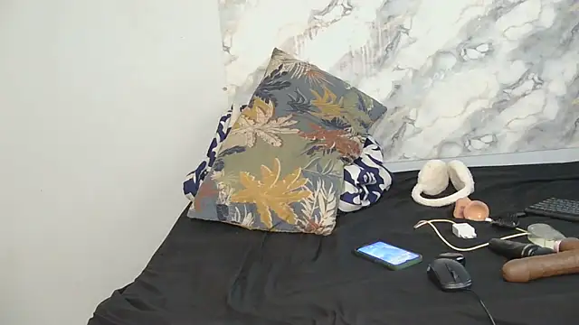Snapshot of SexyZuluBarbie chatting on 06.17.26 SexyZuluBarbie online show from 06.17.26