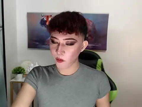 asiantwink0000 online show from 04.23.26