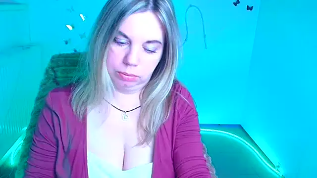 Amanda Swannn online show from 04.23.26