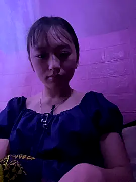 Snapshot of Mayli2x chatting on 11.30.25 Mayli2x online show from 11.30.25