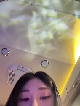 Snapshot of linjianvhai chatting on 04.23.26 linjianvhai online show from 04.23.26