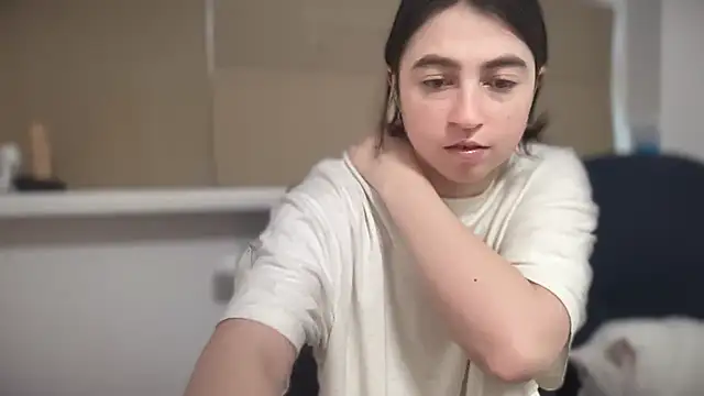 Aphr0ditee online show from 05.07.26