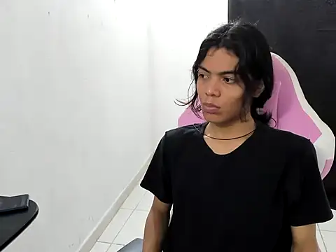 Eclipses sexy online show from 12.19.25