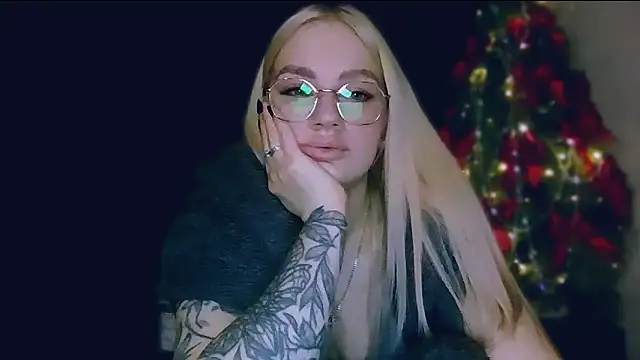 Whitehex666 online show from 02.12.26