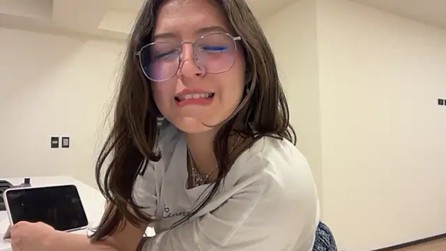Alicatcua  online show from 06.23.26