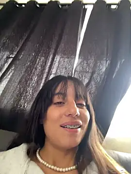 Mia fiire online show from 02.23.26