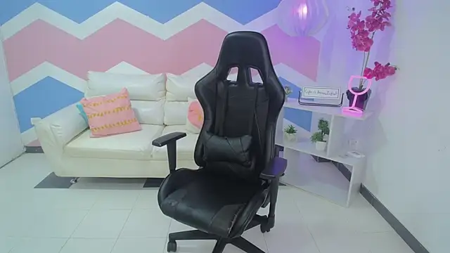 zahira1 online show from 03.01.26