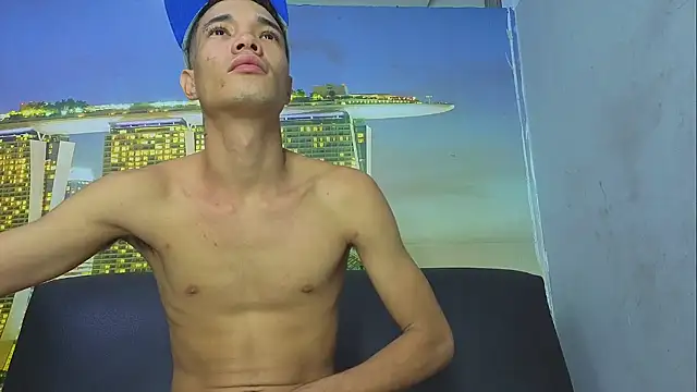 Snapshot of Melanny-hot-tonny chatting on 12.14.25 Melanny-hot-tonny online show from 12.14.25