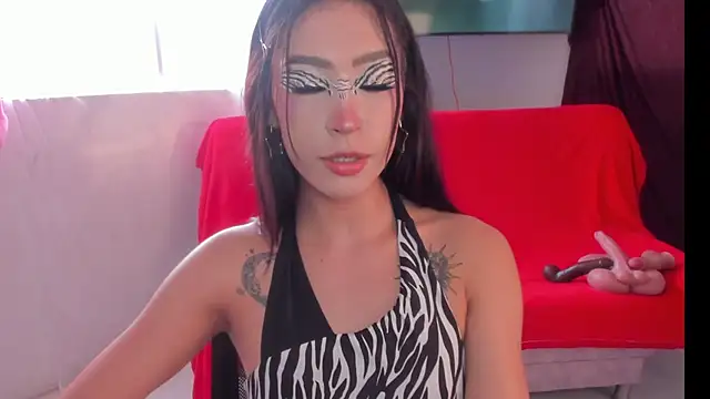 Ounla Sweet online show from 06.25.26