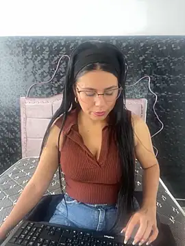 Alanaa Sweet- online show from 12.02.25