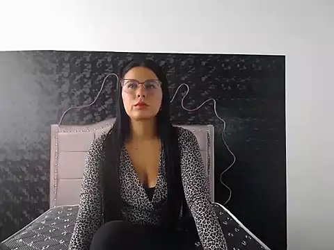 Alanaa Sweet- online show from 12.03.25