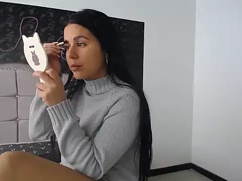 Alanaa Sweet- online show from 12.05.25