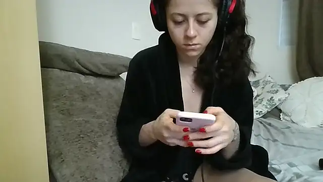 Snapshot of GabriellaManhas chatting on 07.03.26 GabriellaManhas online show from 07.03.26
