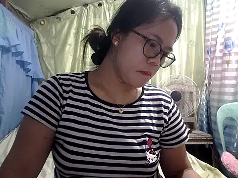 xxdreamgirl69 online show from 04.30.26