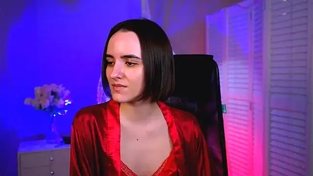 KateWillows online show from 04.29.26