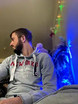 Grek32X online show from 12.02.25