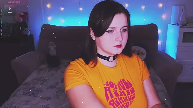 AlvaRina online show from 12.17.25