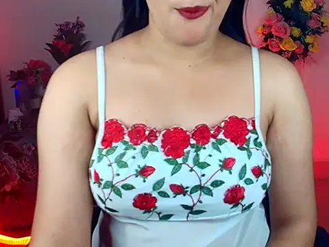 Snapshot of magical_ishika chatting on 12.14.25 magical ishika online show from 12.14.25