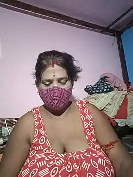 Snapshot of me-pari-hu chatting on 06.02.26 me-pari-hu online show from 06.02.26