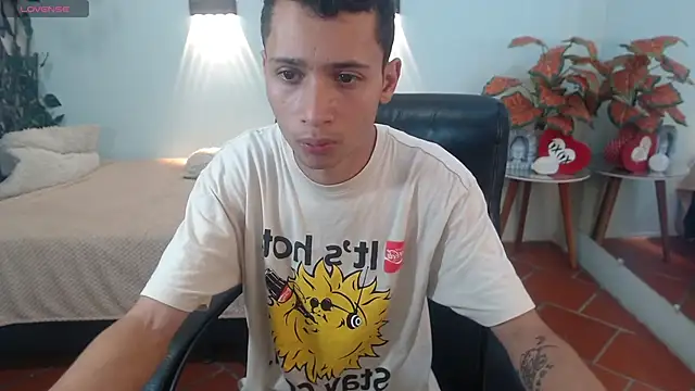 Snapshot of LucassSmith11 chatting on 12.05.25 LucassSmith11 online show from 12.05.25