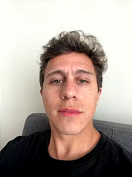 Snapshot of Emanueldickarg chatting on 11.30.25 Emanueldickarg online show from 11.30.25