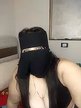 Snapshot of lolotheone chatting on 02.04.26 lolotheone online show from 02.04.26