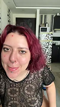 Snapshot of MurrbyAliceMoore chatting on 12.04.25 MurrbyAliceMoore online show from 12.04.25