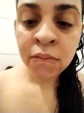 Snapshot of hirla chatting on 12.04.25 hirla online show from 12.04.25