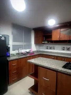 Snapshot of AnitaDuque chatting on 12.15.25 AnitaDuque online show from 12.15.25