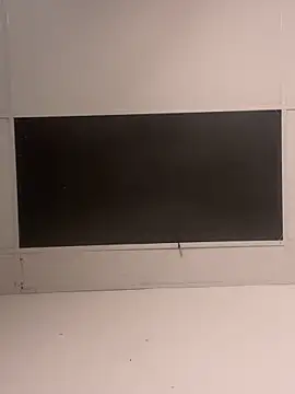 Snapshot of laia_williamss chatting on 12.14.25 laia williamss online show from 12.14.25