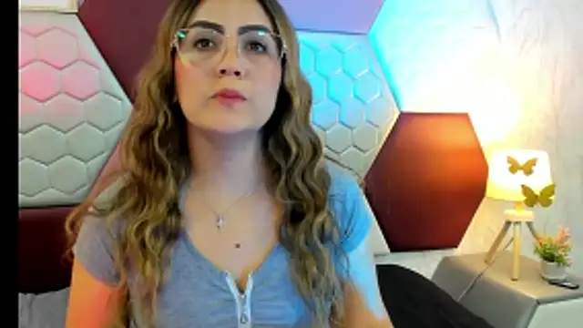 AriaRous online show from 04.28.26