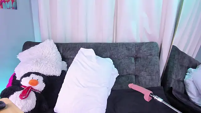 BonnieRitz online show from 12.04.25