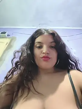 Snapshot of eviltati chatting on 03.08.26 eviltati online show from 03.08.26