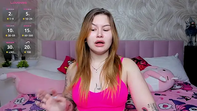 MilanaXHoney online show from 12.14.25