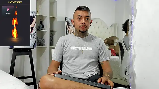 BASTIAN NICOLAS  online show from 12.02.25