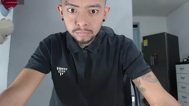 BASTIAN NICOLAS  online show from 04.28.26