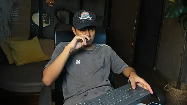 isaac grimm online show from 02.25.26