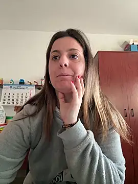 Sareyxon online show from 02.18.26