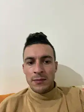 Snapshot of 3turkish6model9 chatting on 02.14.26 3turkish6model9 online show from 02.14.26