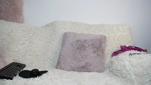 Snapshot of MissNaughtyClass chatting on 02.26.26 MissNaughtyClass online show from 02.26.26