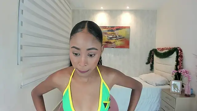 Snapshot of Neary_ chatting on 12.02.25 Neary online show from 12.02.25