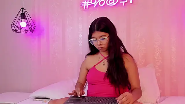 Scarletrose  online show from 12.01.25