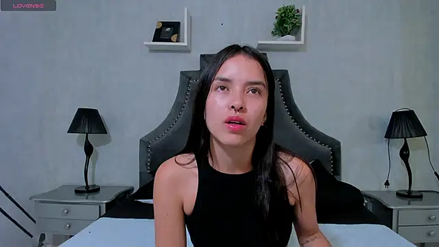 Cherrybombs  online show from 01.15.26