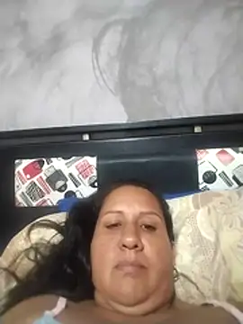 Snapshot of NenaCarters chatting on 12.03.25 NenaCarters online show from 12.03.25