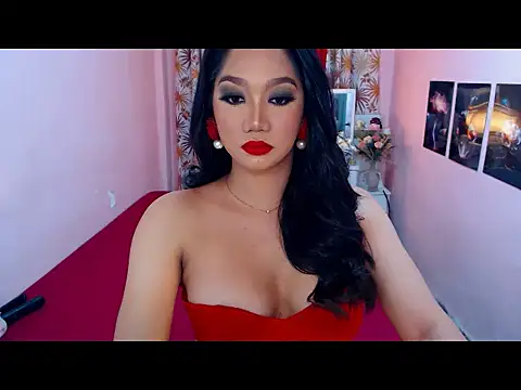 UrScreenGoddess online show from 04.16.26