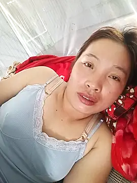 Evelyn-n online show from 12.19.25