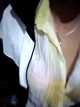 Snapshot of iam-eli chatting on 12.04.25 iam-eli online show from 12.04.25